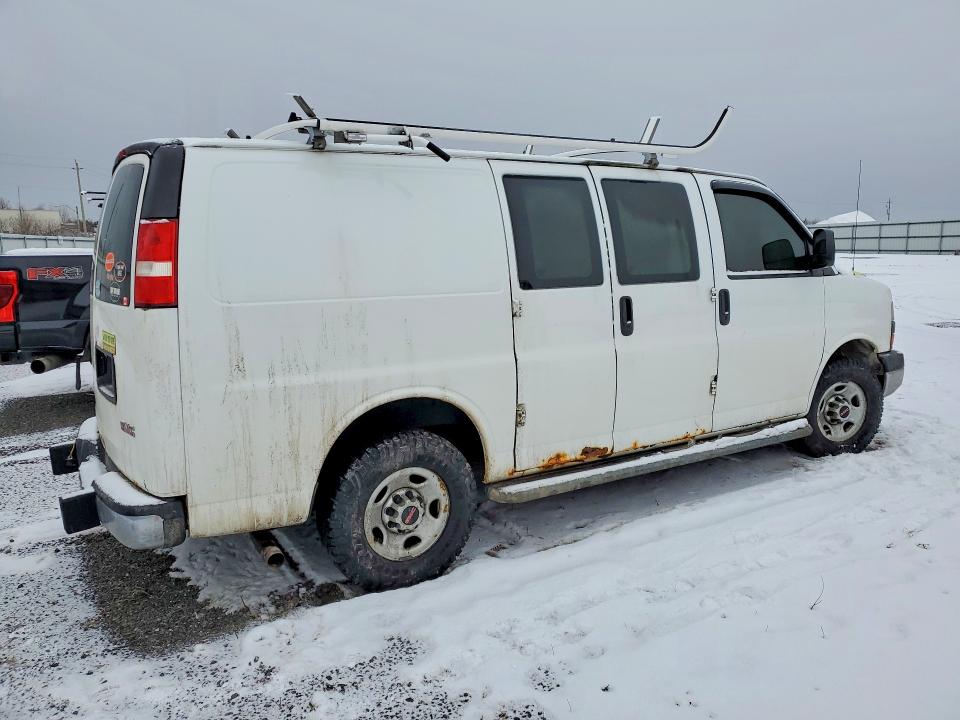 45758266 :رقم المزاد ، 1GTW7AFF1G1161808 vin ، 2016 Gmc Savana مزاد بيع