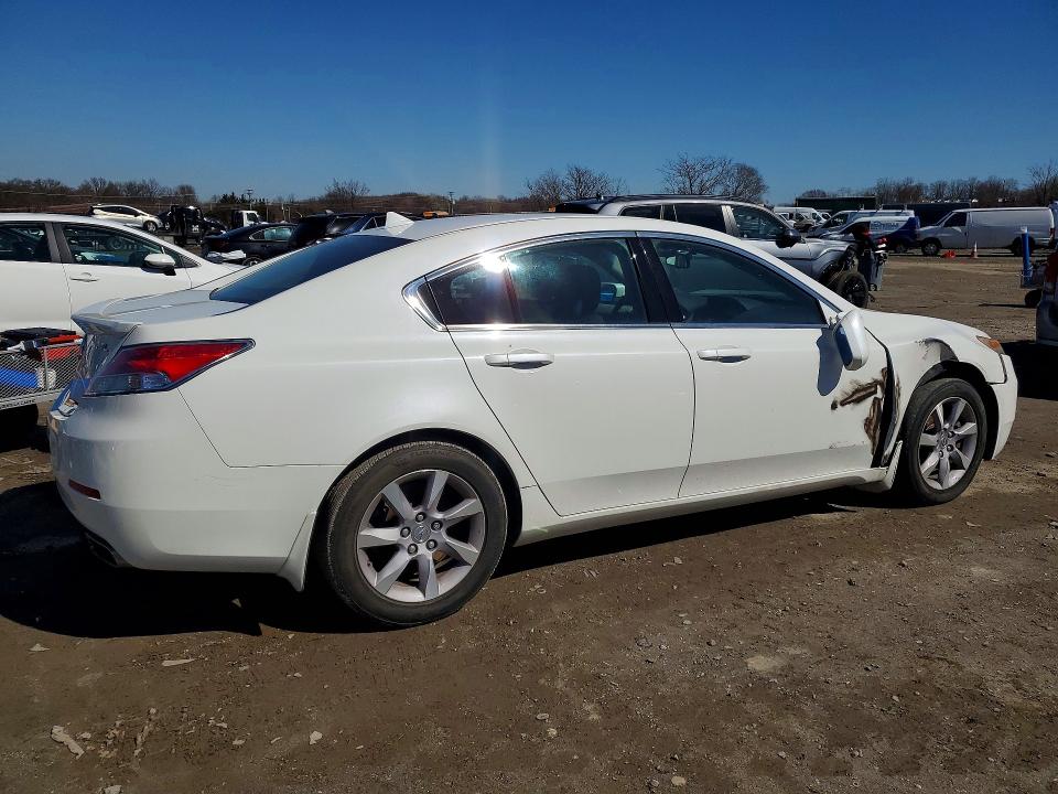 41724666 :رقم المزاد ، 19UUA8F27EA002997 vin ، 2014 Acura Tl مزاد بيع