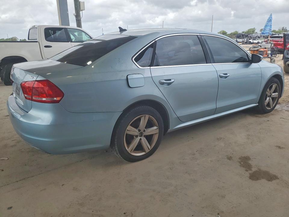 48180616 :رقم المزاد ، 1VWBH7A3XCC072780 vin ، 2012 Volkswagen Passat مزاد بيع