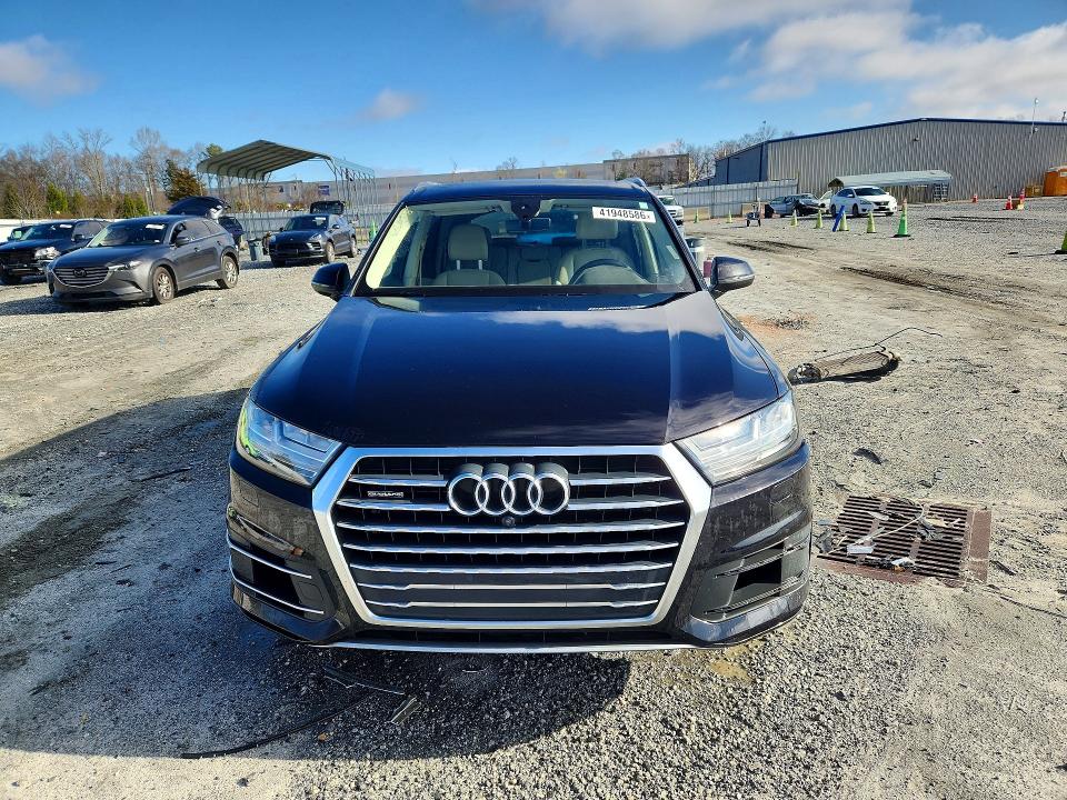 41948586 :رقم المزاد ، WA1LAAF76HD033264 vin ، 2017 Audi Q7 مزاد بيع