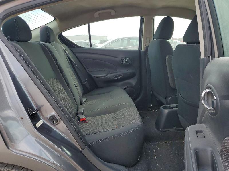 41644316 :رقم المزاد ، 3N1CN7APXHL861531 vin ، 2017 Nissan Versa مزاد بيع