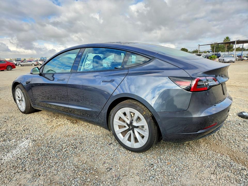 2021 Tesla Model 3 მანქანა იყიდება აუქციონზე, vin: 5YJ3E1EB4MF015199, აუქციონის ნომერი: 45705046