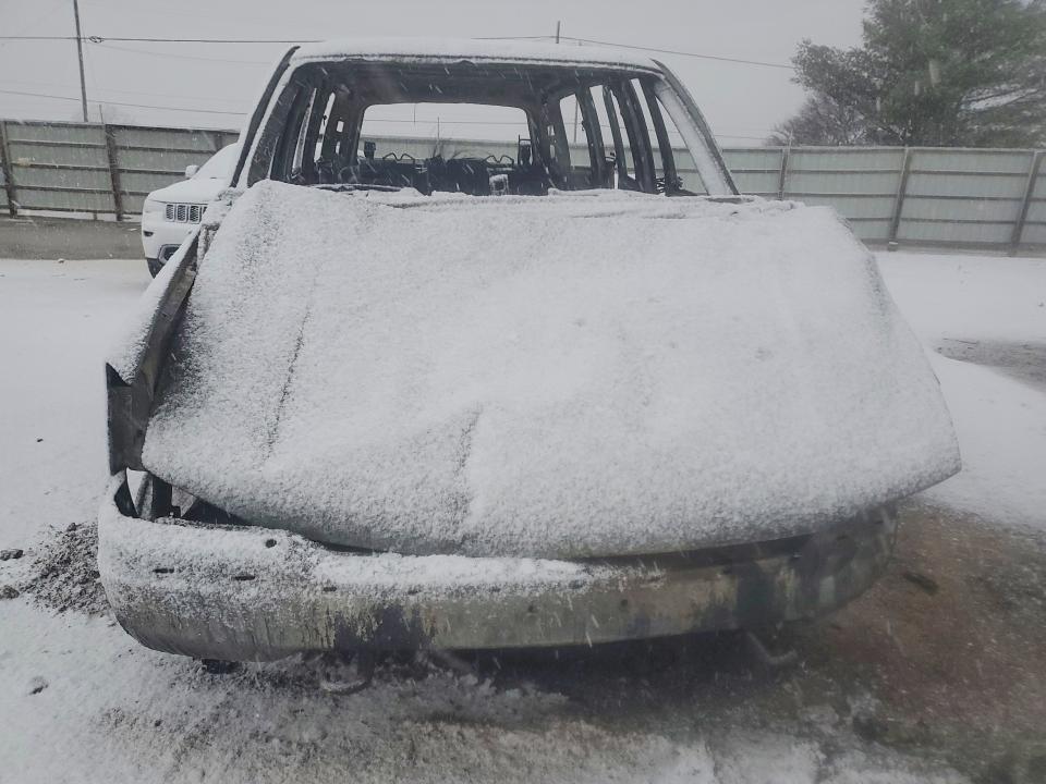 45446156 :رقم المزاد ، 1GKEK13TX6J106572 vin ، 2006 Gmc Yukon مزاد بيع
