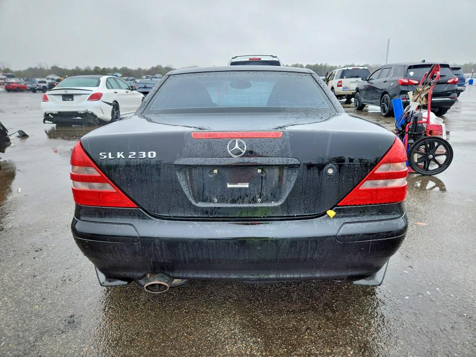 Продаж на аукціоні авто 1999 Mercedes-benz Slk-class, vin: WDBKK47FXXF121936, номер лоту: 78039165