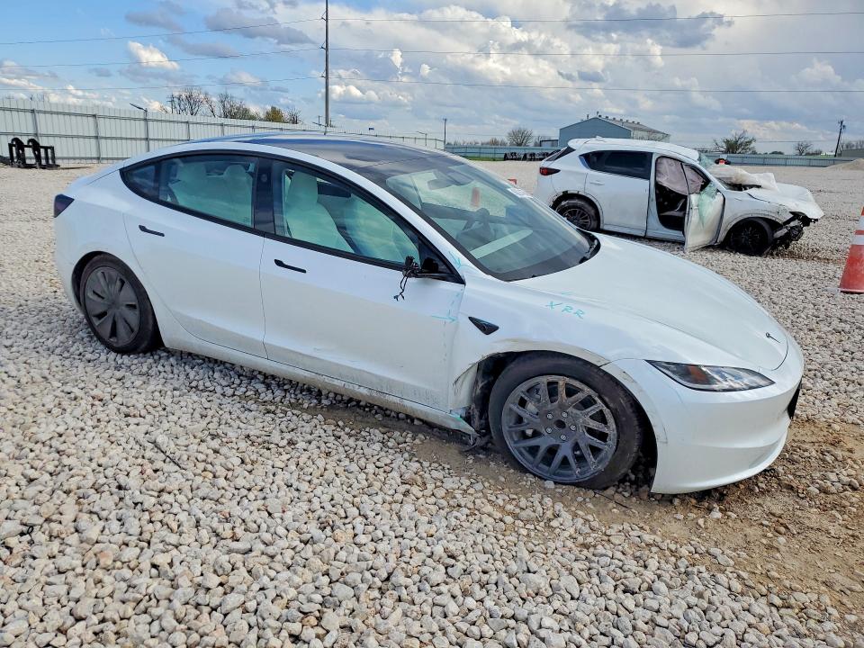 45824766 :رقم المزاد ، 5YJ3E1EA3TF136389 vin ، 2026 Tesla Model 3 مزاد بيع
