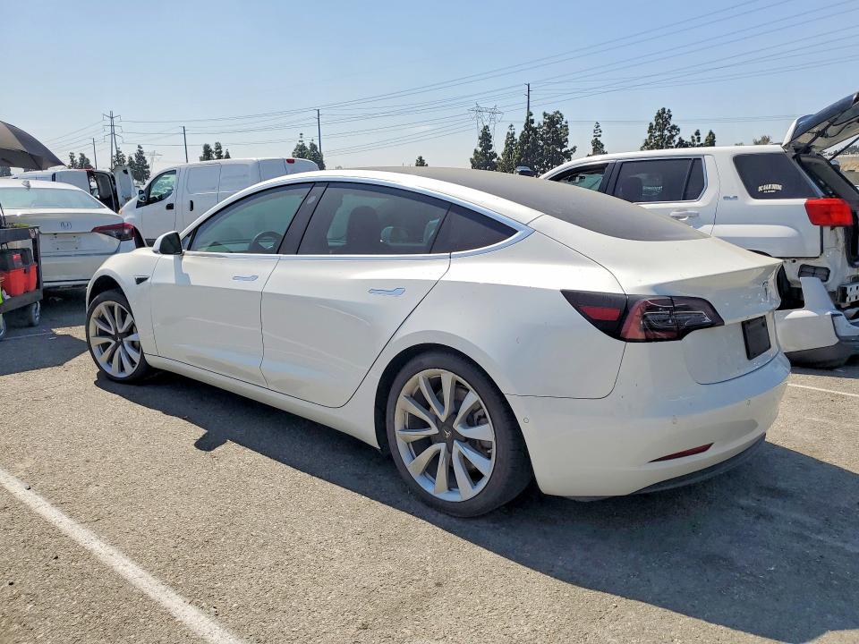 47368006 :رقم المزاد ، 5YJ3E1EA6KF472584 vin ، 2019 Tesla Model 3 مزاد بيع