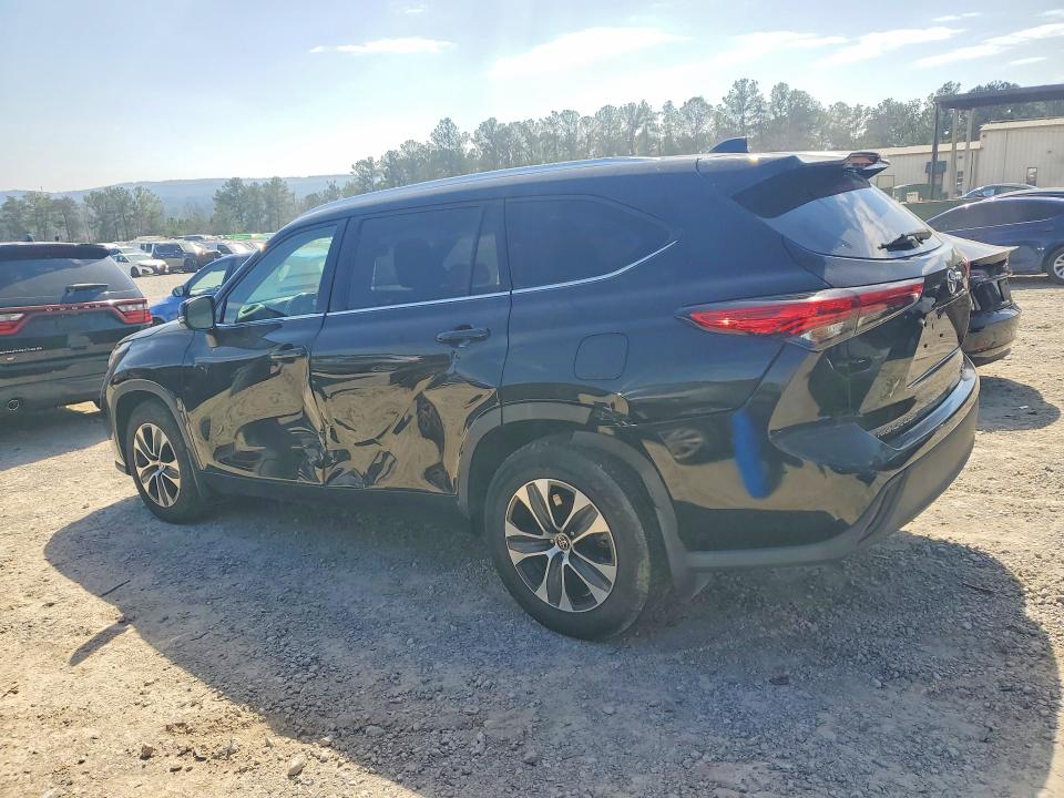 79749195 :رقم المزاد ، 5TDGZRBH9LS504284 vin ، 2020 Toyota Highlander مزاد بيع