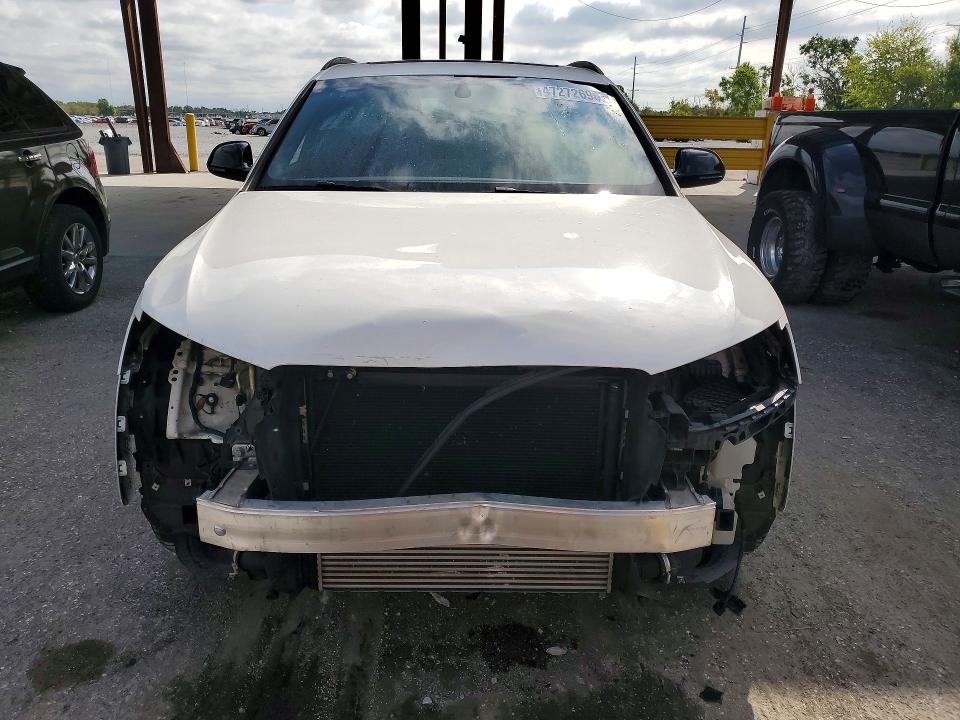 2018 Audi Q3 მანქანა იყიდება აუქციონზე, vin: WA1HCCFS4JR030016, აუქციონის ნომერი: 47272696