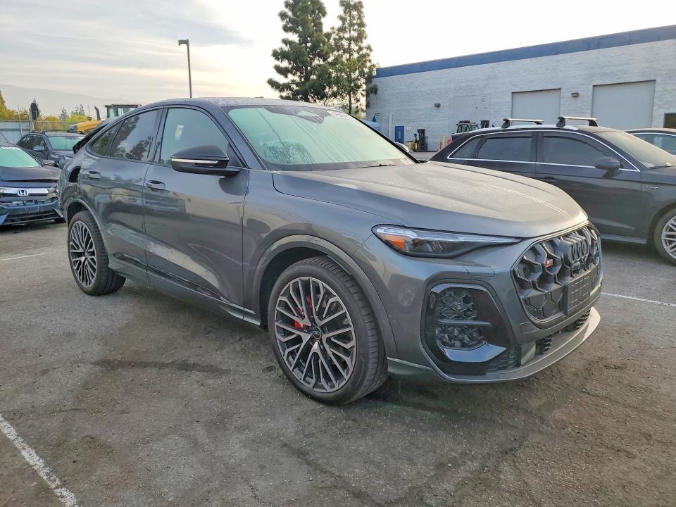 47545416 :رقم المزاد ، WA1B5AGU0S2091829 vin ، 2025 Audi Sq5 مزاد بيع