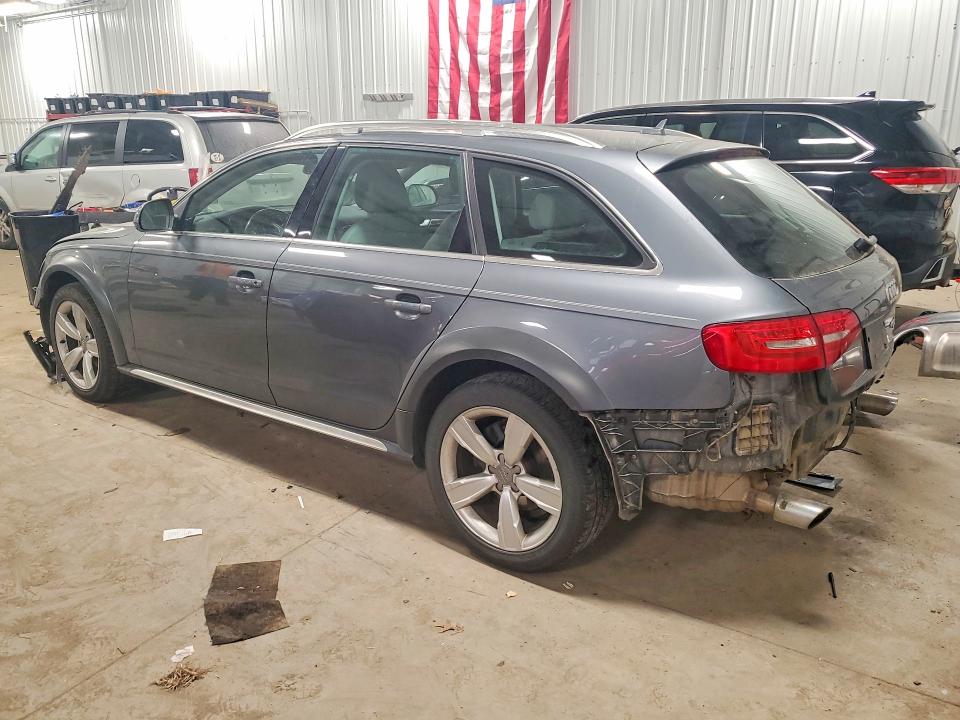Продаж на аукціоні авто 2014 Audi A4 Allroad, vin: WA1UFAFL1EA116049, номер лоту: 46722036
