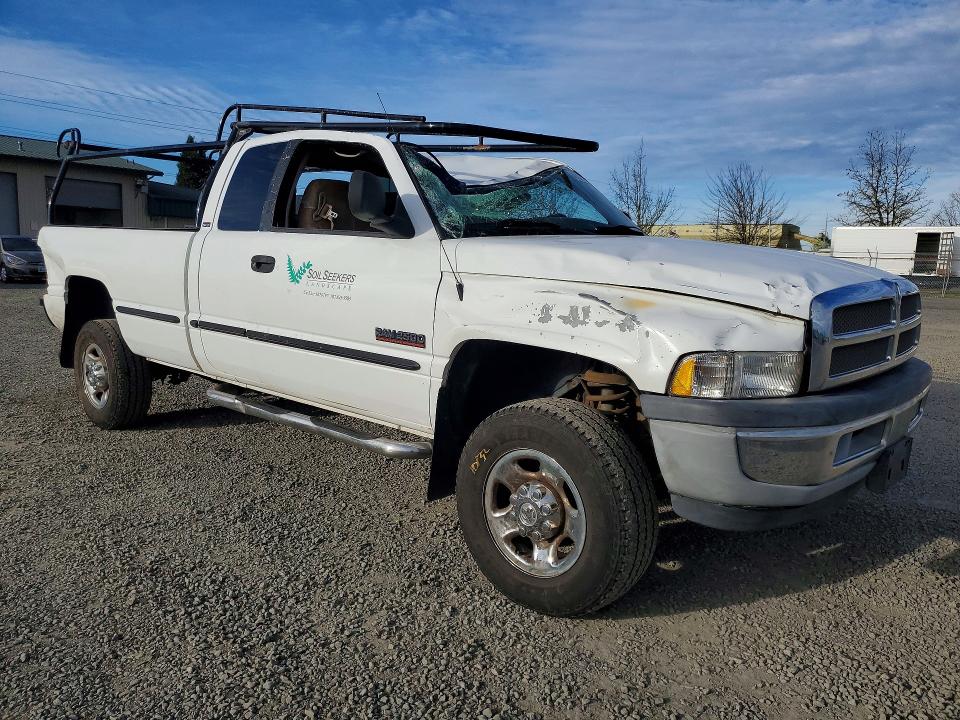 1999 Dodge Ram 2500 მანქანა იყიდება აუქციონზე, vin: 1B7KF2364XJ637738, აუქციონის ნომერი: 46327876