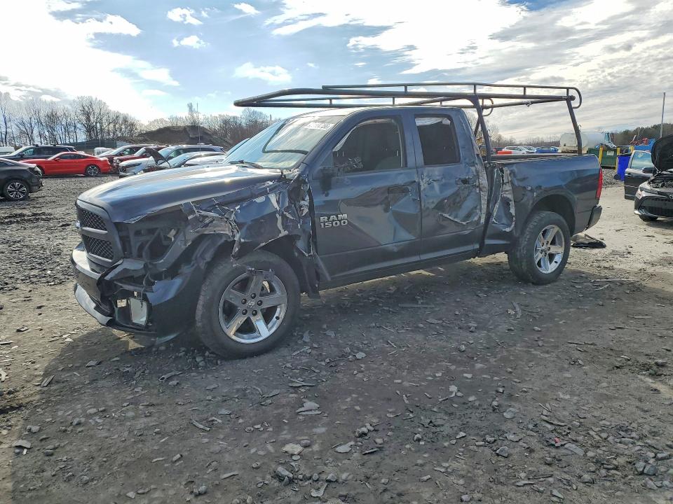Продажа на аукционе авто 2018 Ram 1500, vin: 1C6RR7FT5JS284942, номер лота: 47506756