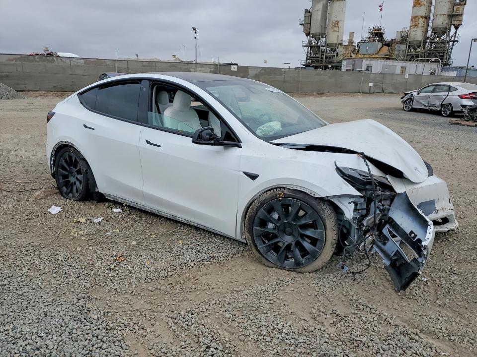 2022 Tesla Model Y მანქანა იყიდება აუქციონზე, vin: 7SAYGAEE6NF469422, აუქციონის ნომერი: 48296116
