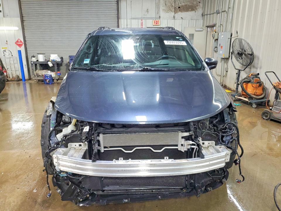 79905095 :رقم المزاد ، 2C4RC3BG7LR267852 vin ، 2020 Chrysler Pacifica مزاد بيع