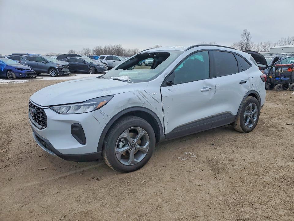 46311736 :رقم المزاد ، 1FMCU9MN5TUA14657 vin ، 2026 Ford Escape مزاد بيع
