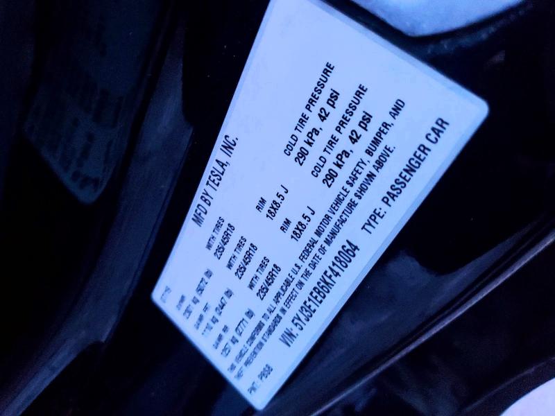 46042266 :رقم المزاد ، 5YJ3E1EB6KF418064 vin ، 2019 Tesla Model 3 مزاد بيع