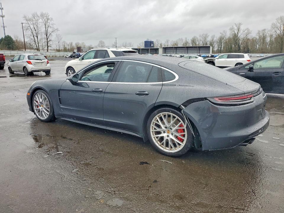 79990935 :رقم المزاد ، WP0AF2A73HL150690 vin ، 2017 Porsche Panamera مزاد بيع