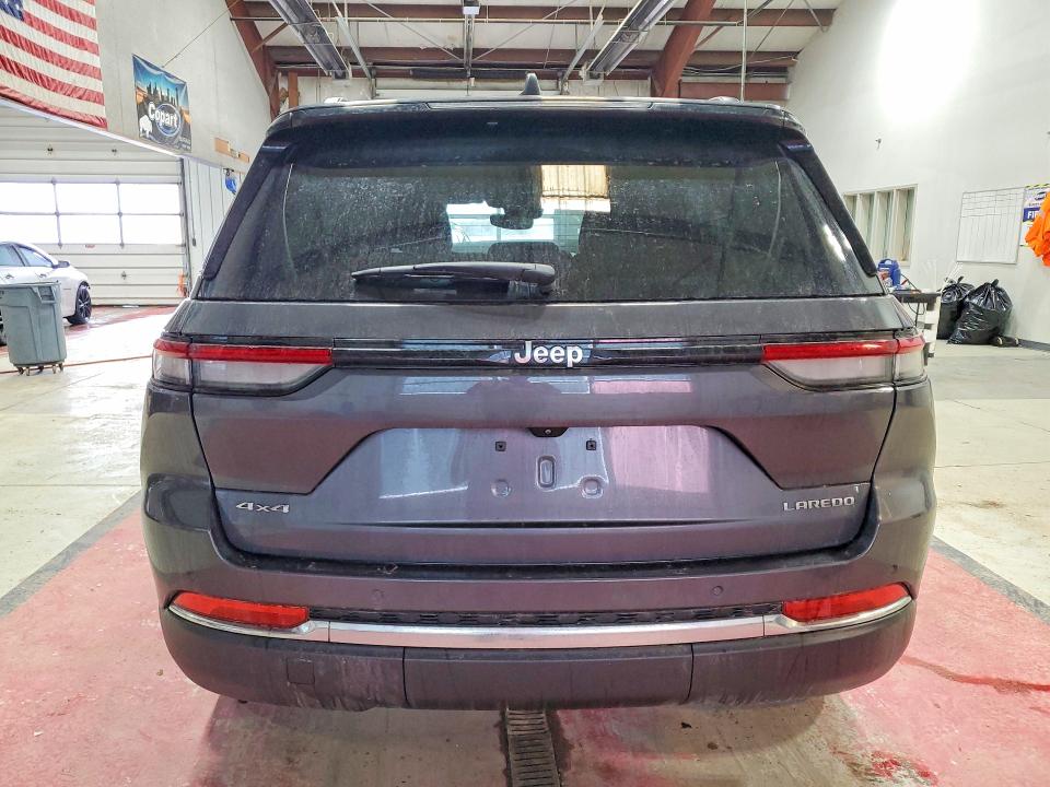 Продажа на аукционе авто 2024 Jeep Grand Cherokee, vin: 1C4RJHAG0R8943664, номер лота: 79901265