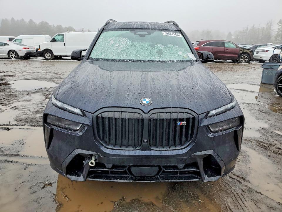 79651145 :رقم المزاد ، 5UX33EM05S9X81199 vin ، 2025 Bmw X7 مزاد بيع