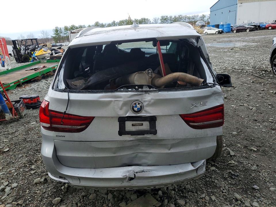 46141956 :رقم المزاد ، 5UXKR0C35H0X79314 vin ، 2017 Bmw X5 مزاد بيع