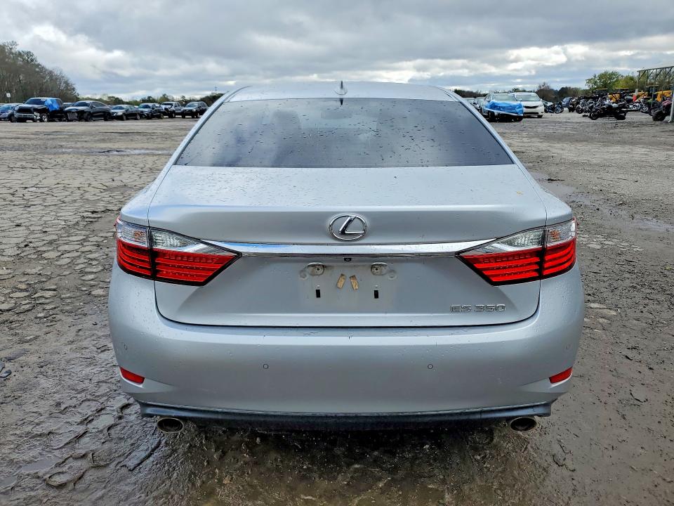 45836176 :رقم المزاد ، JTHBK1GG1F2202045 vin ، 2015 Lexus Es 350 مزاد بيع