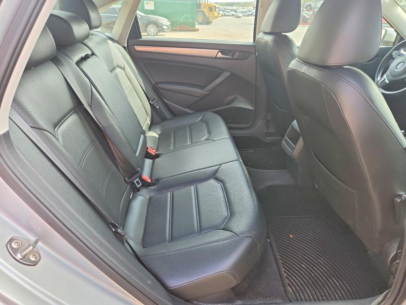 48144776 :رقم المزاد ، 1VWAS7A36FC095331 vin ، 2015 Volkswagen Passat مزاد بيع
