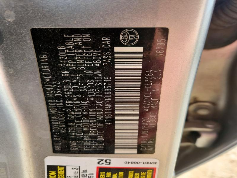 47911606 :رقم المزاد ، 4T1G11AK7NU695719 vin ، 2022 Toyota Camry مزاد بيع