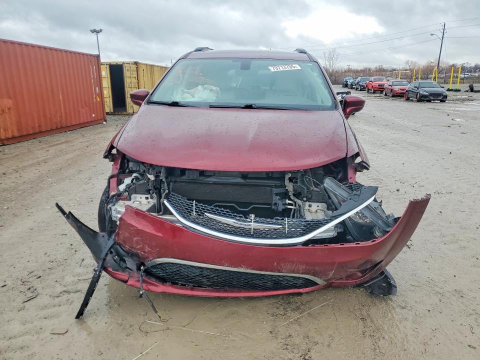 Продаж на аукціоні авто 2017 Chrysler Pacifica, vin: 2C4RC1BG8HR747300, номер лоту: 79713705