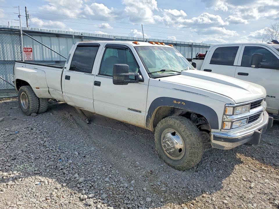 48240516 :رقم المزاد ، 1GCHK33F1XF065302 vin ، 1999 Chevrolet 3500 مزاد بيع