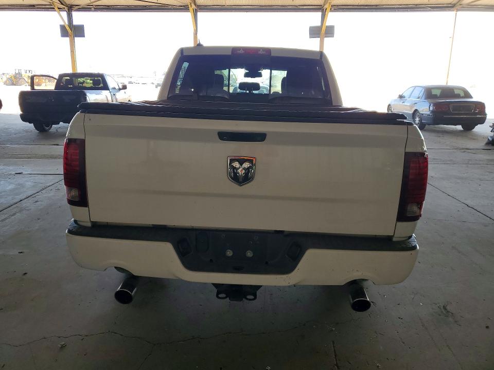 46234306 :رقم المزاد ، 1C6RR6MT9FS722477 vin ، 2015 Ram 1500 مزاد بيع