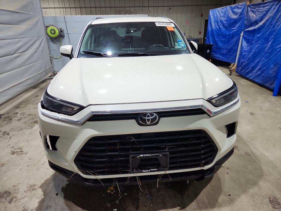 2024 Toyota Grand Highlander მანქანა იყიდება აუქციონზე, vin: 5TDAAAB51RS033809, აუქციონის ნომერი: 45591006