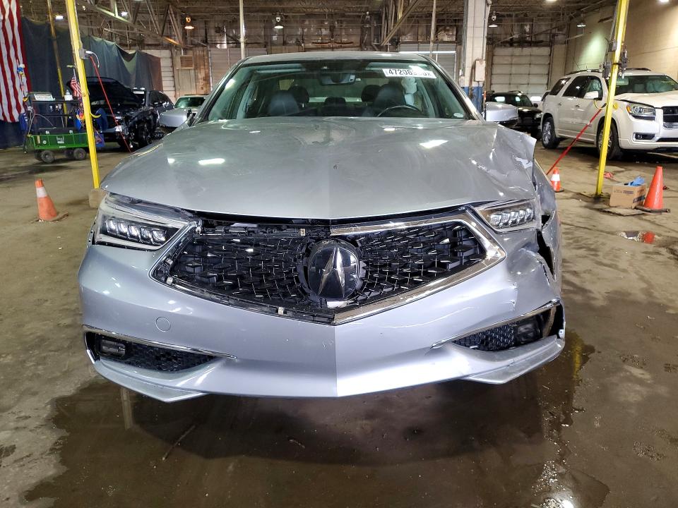 Продажа на аукционе авто 2018 Acura Tlx, vin: 19UUB1F3XJA004735, номер лота: 47208986