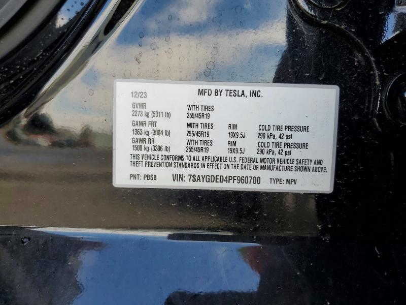 45687366 :رقم المزاد ، 7SAYGDED4PF960700 vin ، 2023 Tesla Model Y مزاد بيع