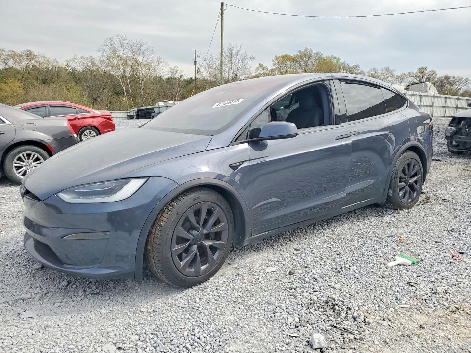 Auction sale of the 2022 Tesla Model X, vin: 7SAXCDE5XNF356176, lot number: 46694476