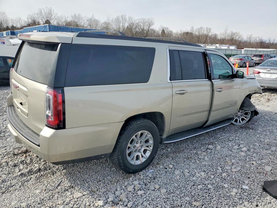 76059615 :رقم المزاد ، 1GKS2GKC2HR111115 vin ، 2017 Gmc Yukon Xl مزاد بيع