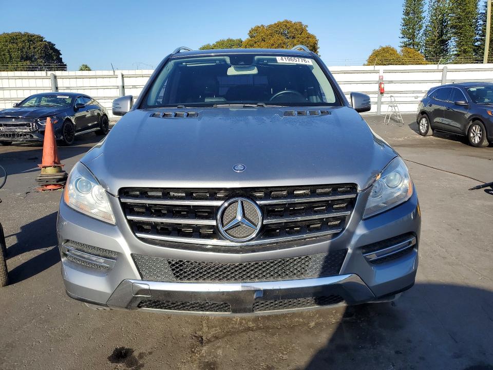 2014 Mercedes-benz Ml მანქანა იყიდება აუქციონზე, vin: 4JGDA5JB2EA323054, აუქციონის ნომერი: 41965776
