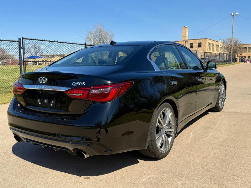 47622986 :رقم المزاد ، JN1EV7AP7JM363596 vin ، 2018 Infiniti Q50 مزاد بيع