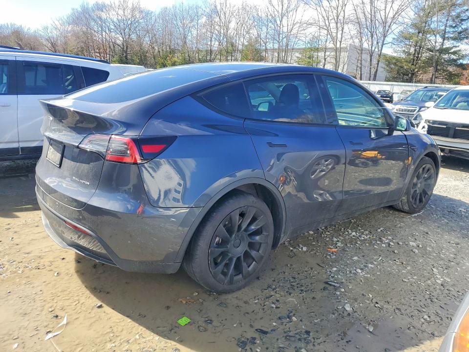 Продажа на аукционе авто 2021 Tesla Model Y, vin: 5YJYGDEE4MF119963, номер лота: 46267846
