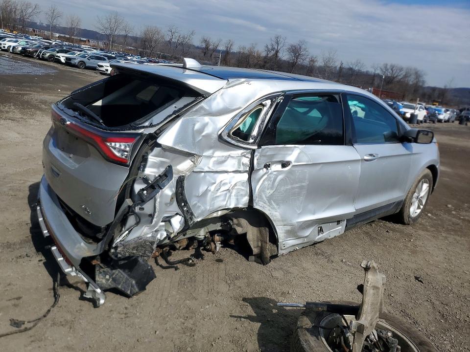 45678976 :رقم المزاد ، 2FMPK4J86JBC17939 vin ، 2018 Ford Edge مزاد بيع
