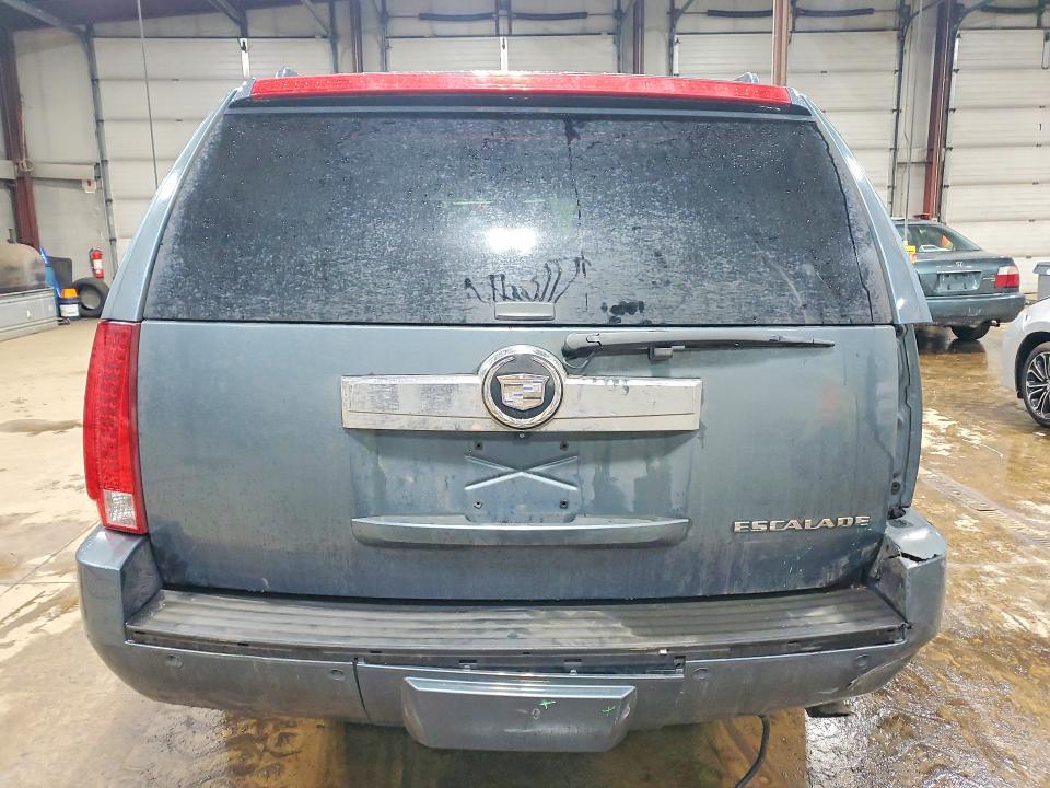 Продажа на аукционе авто 2008 Cadillac Escalade, vin: 1GYFK66838R219315, номер лота: 45744936