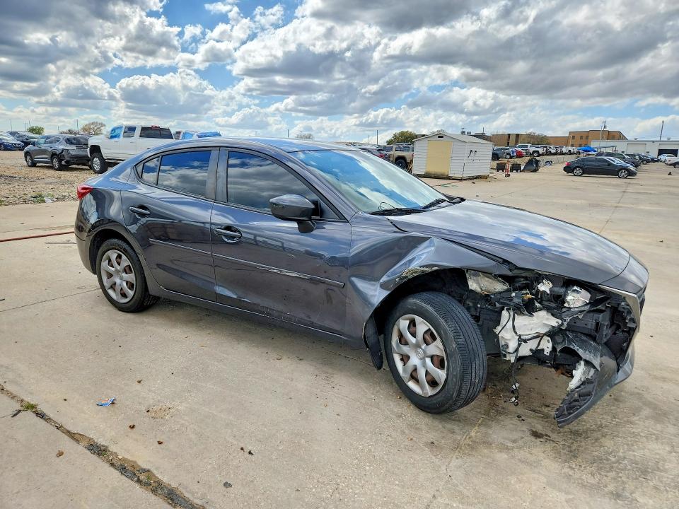 78975335 :رقم المزاد ، 3MZBM1U76FM141748 vin ، 2015 Mazda 3 مزاد بيع