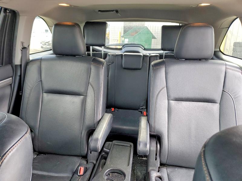 46166756 :رقم المزاد ، 5TDDGRFH4KS077372 vin ، 2019 Toyota Highlander Hybrid مزاد بيع