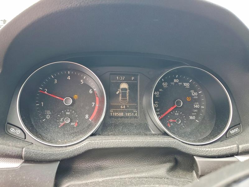 47670216 :رقم المزاد ، 1VWAT7A36GC061016 vin ، 2016 Volkswagen Passat مزاد بيع