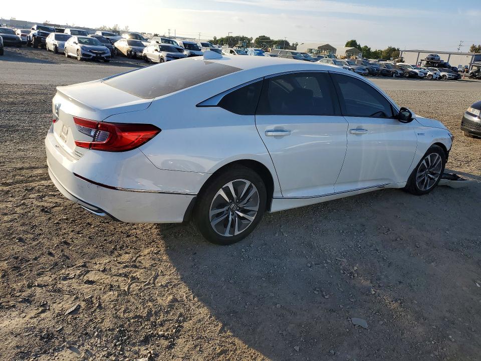 79784325 :رقم المزاد ، 1HGCV3F91JA006019 vin ، 2018 Honda Accord مزاد بيع