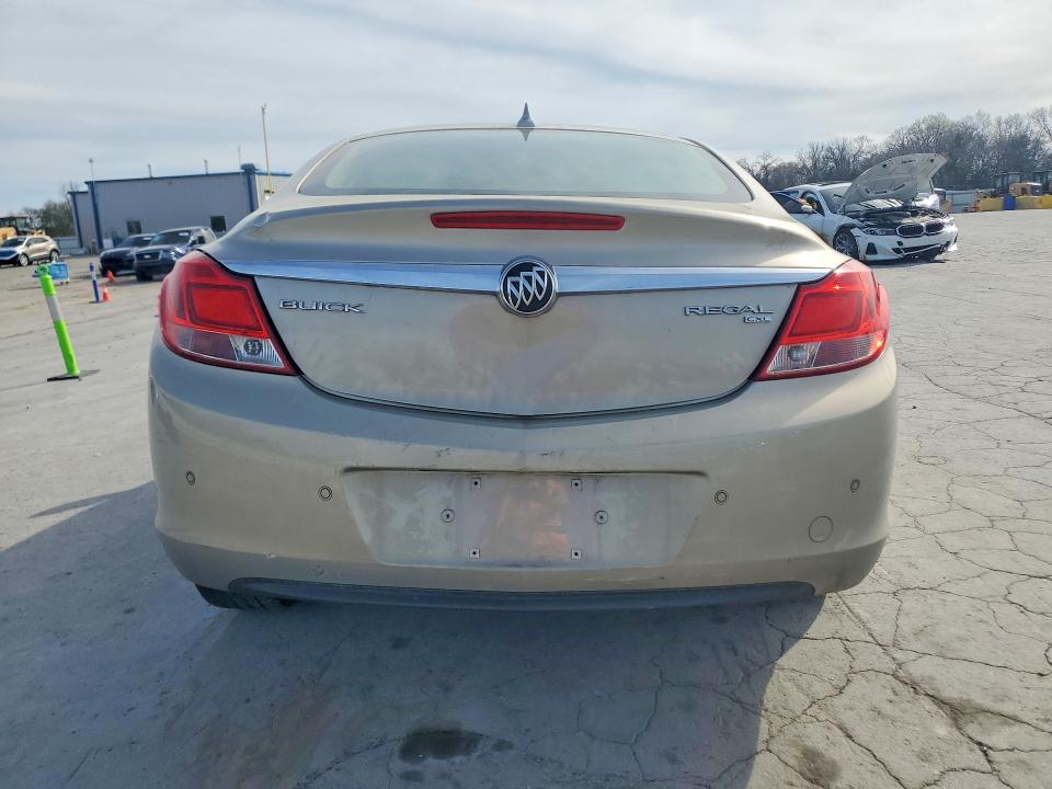 47119236 :رقم المزاد ، W04GT5GC0B1084900 vin ، 2011 Buick Regal مزاد بيع