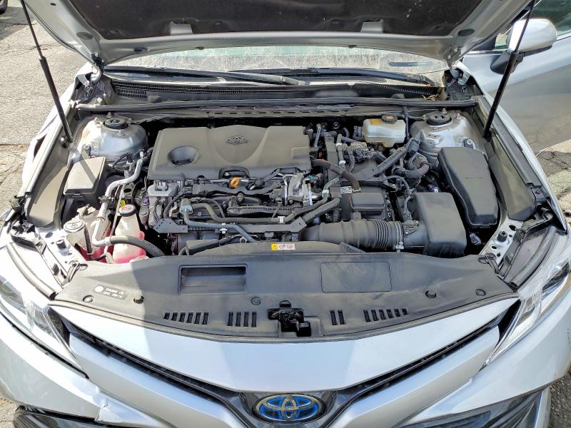 2018 Toyota Camry Hybrid მანქანა იყიდება აუქციონზე, vin: 4T1B31HK3JU504642, აუქციონის ნომერი: 46114076