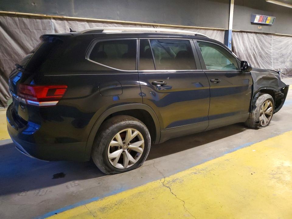 2018 Volkswagen Atlas მანქანა იყიდება აუქციონზე, vin: 1V2HR2CA4JC502453, აუქციონის ნომერი: 45974166