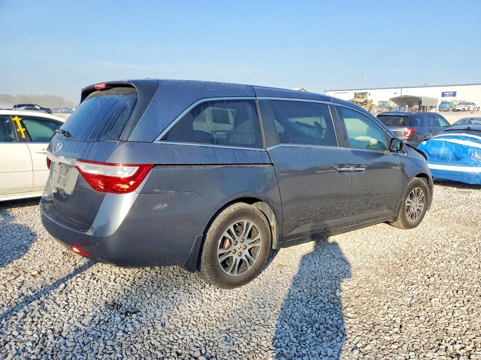 Продажа на аукционе авто 2013 Honda Odyssey Ex, vin: 5FNRL5H6XDB066132, номер лота: 46881656