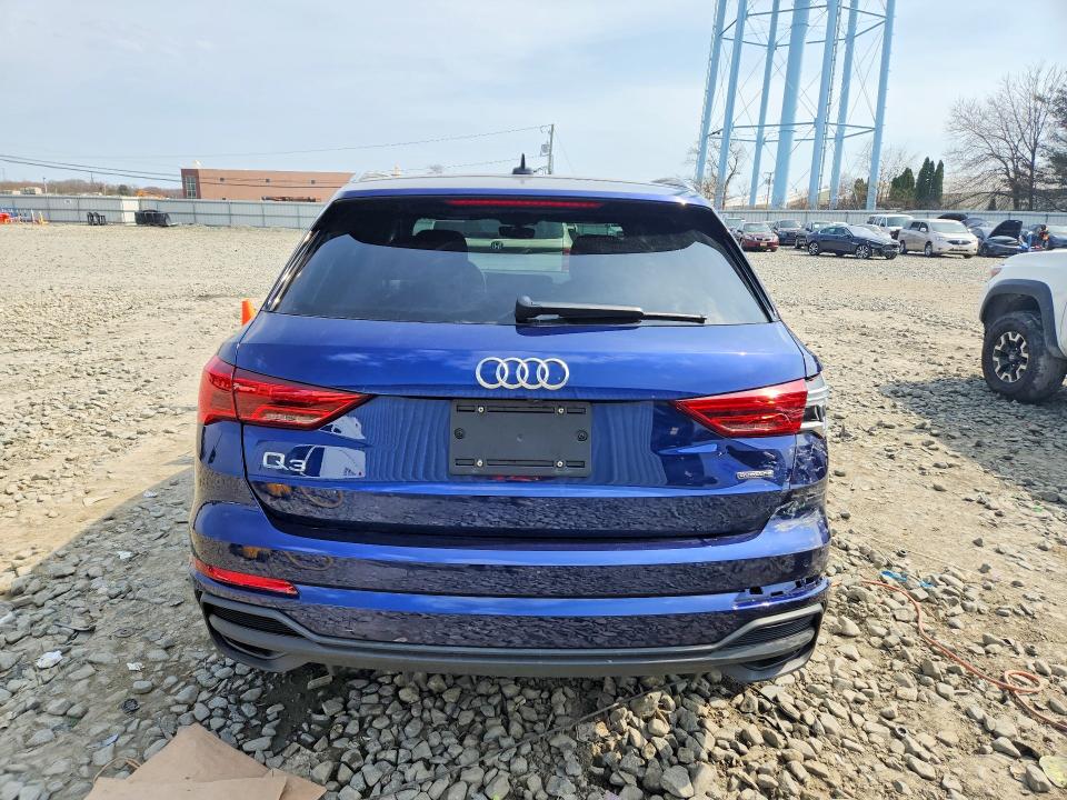 47709316 :رقم المزاد ، WA1EECF37P1022540 vin ، 2023 Audi Q3 مزاد بيع
