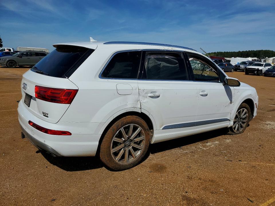 Aukcja sprzedaży 2018 Audi Q7, vin: WA1VAAF71JD047135, numer aukcji: 46561746